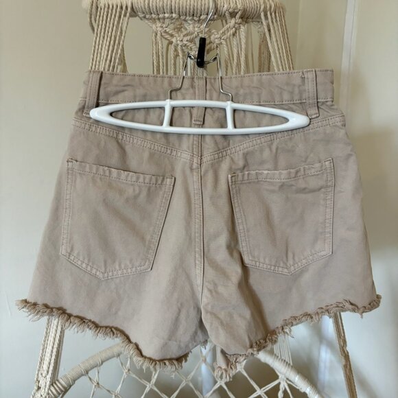 Dynamite High-Rise Frayed Denim Shorts – Size 25 - Picture 7 of 8